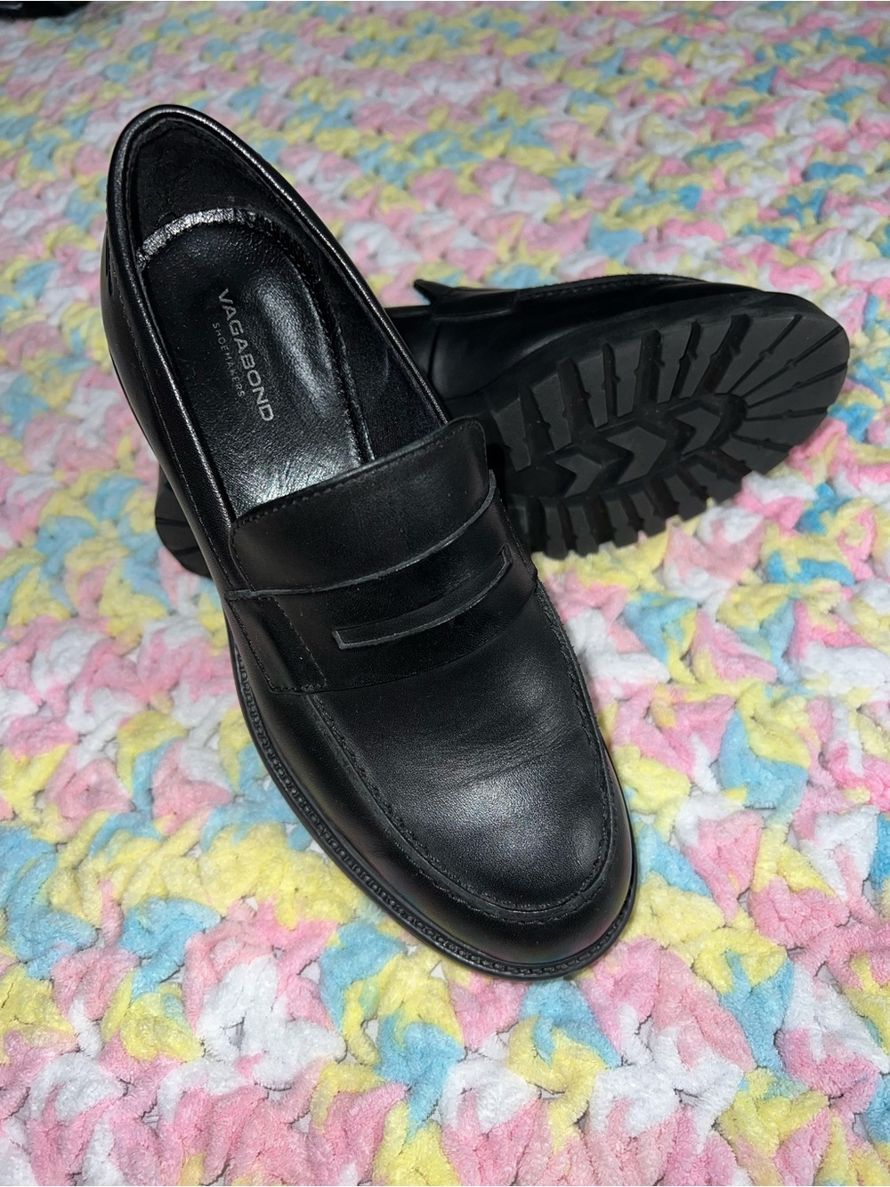 Vagabond Leather Loafers Black Chunky Lug Sole Minimalist Womens Size 6